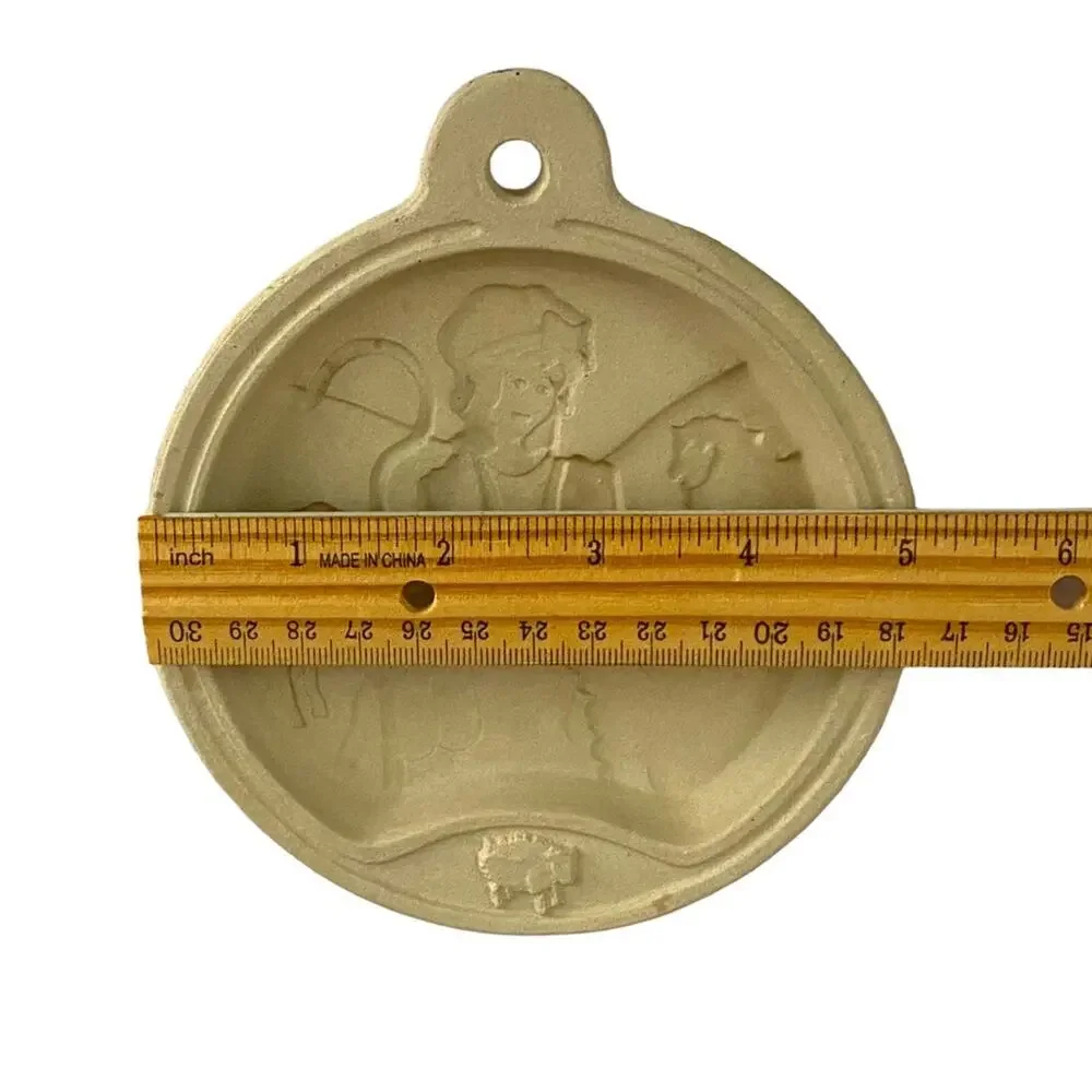 Vintage Superstone Little Bo Peep Cookie Mold Nursery Rhyme Sassafras 1993 USA
